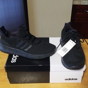 Adidas Neo Cloudfoam Ultimate-Kids size 7